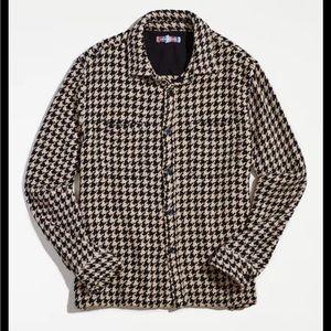 Urban outfitters size large Houndstooth patterned shirt